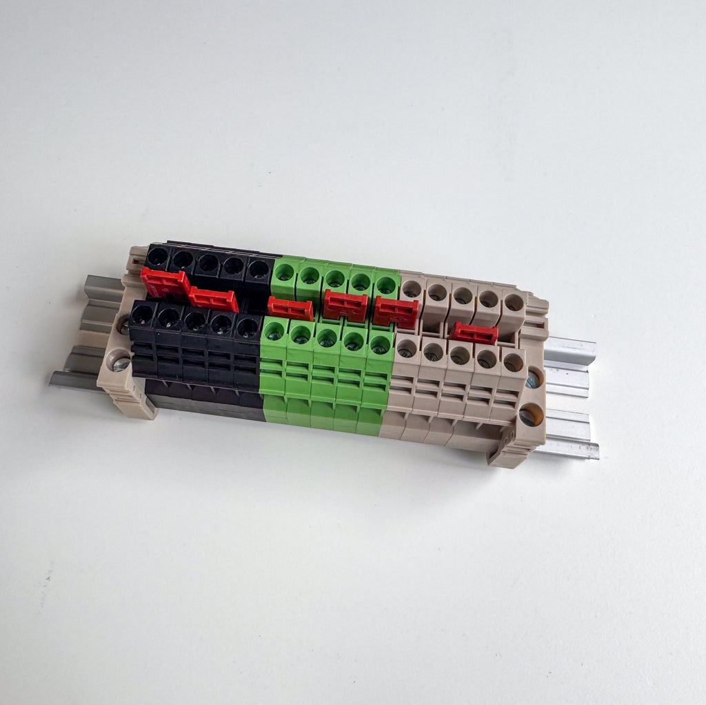 Dinkle DK4N Din Rail AC Terminal Block