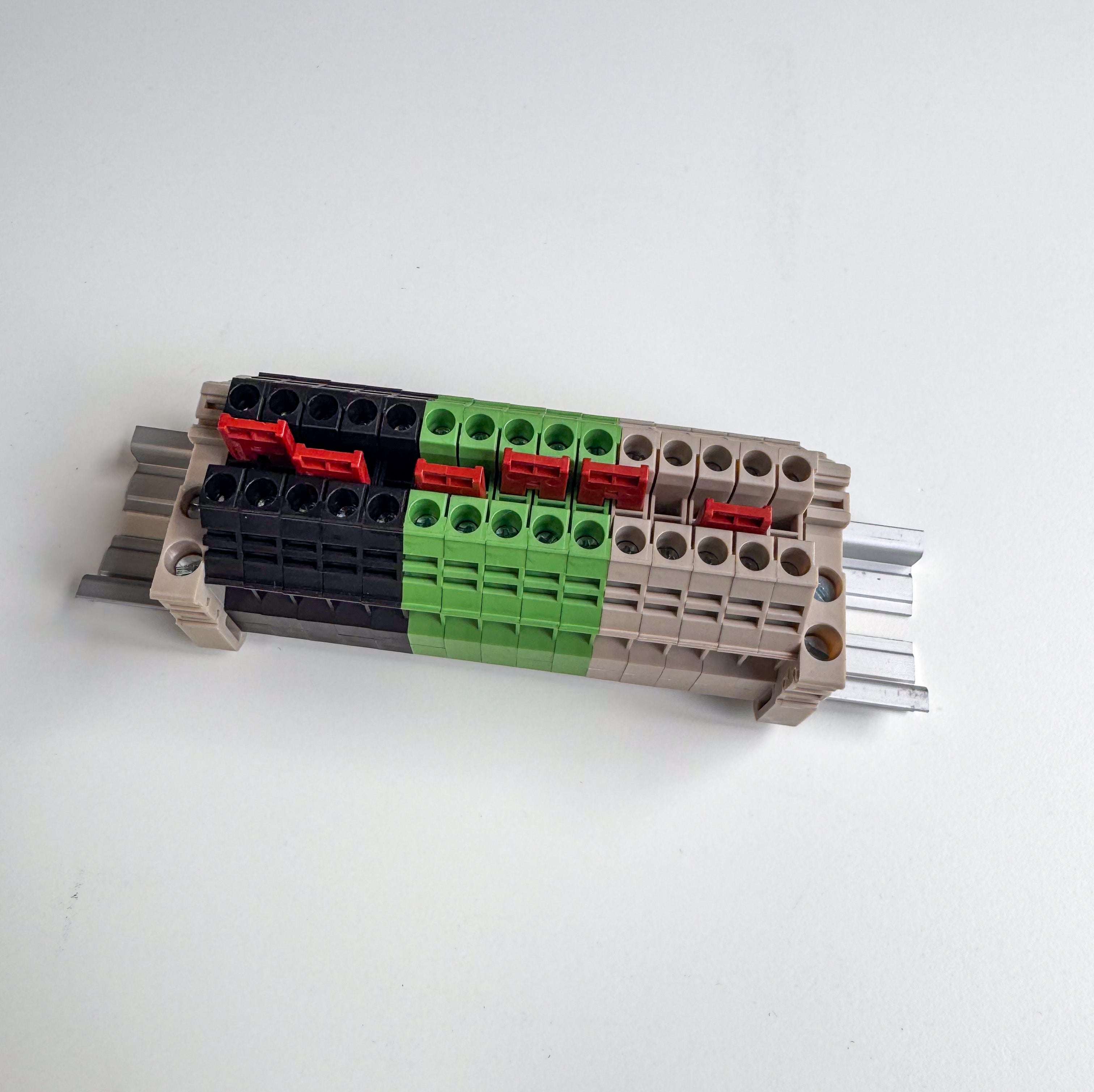 Dinkle DK4N Din Rail AC Terminal Block